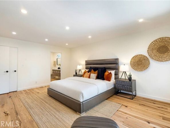 4747 El Caballero Drive, Tarzana (los Angeles) CA 91356