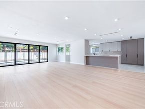 13633 Delano Street, Los Angeles CA 91401