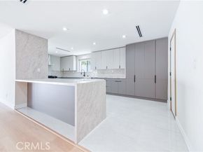 13633 Delano Street, Los Angeles CA 91401