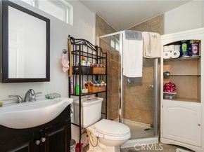 20627 Lemmer Street, Chatsworth (los Angeles) CA 91311