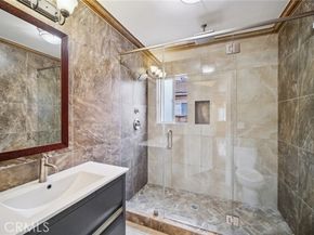 13816 Bessemer Street, Van Nuys (los Angeles) CA 91401