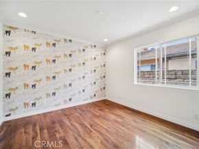 13816 Bessemer Street, Van Nuys (los Angeles) CA 91401