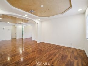 13816 Bessemer Street, Van Nuys (los Angeles) CA 91401