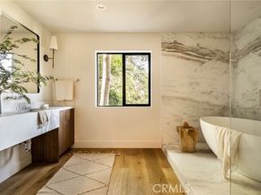 3250 Coldwater Canyon, Studio City (los Angeles) CA 91604