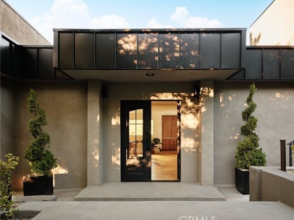 3250 Coldwater Canyon, Studio City (los Angeles) CA 91604