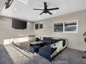 16751 Londelius, Northridge (los Angeles) CA 91343