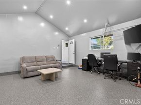 16751 Londelius, Northridge (los Angeles) CA 91343