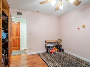 13197 Cutler Place, Sylmar (los Angeles) CA 91342