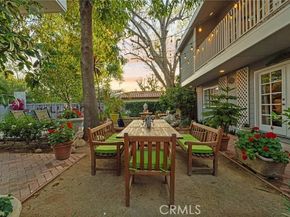 23134 Collins Street, Woodland Hills (los Angeles) CA 91367