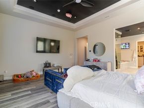 10949 Cartwright Drive, Chatsworth (los Angeles) CA 91311