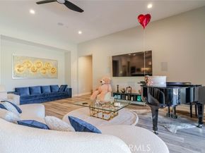 10949 Cartwright Drive, Chatsworth (los Angeles) CA 91311