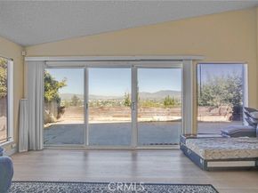 12647 Terra Bella, Pacoima (los Angeles) CA 91331