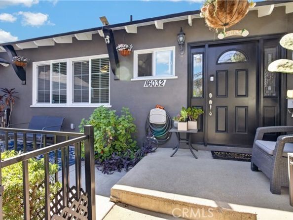 16032 Knapp Street, North Hills (los Angeles) CA 91343