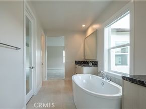 121 mulberry, Lake Forest (el Toro) CA 92630