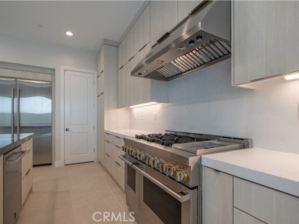 121 mulberry, Lake Forest (el Toro) CA 92630