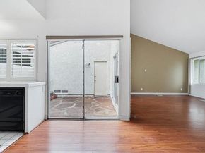 19509 Rinaldi Street 59, Porter Ranch (los Angeles) CA 91326