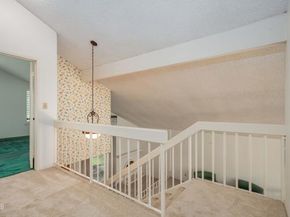 19931 Lanark Street, Winnetka (los Angeles) CA 91306