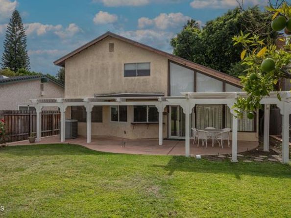 19931 Lanark Street, Winnetka (los Angeles) CA 91306