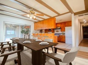 8601 Gloria Avenue, North Hills (los Angeles) CA 91343