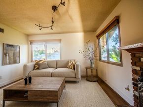 8601 Gloria Avenue, North Hills (los Angeles) CA 91343