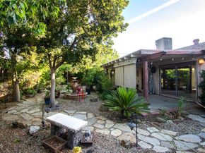8601 Gloria Avenue, North Hills (los Angeles) CA 91343