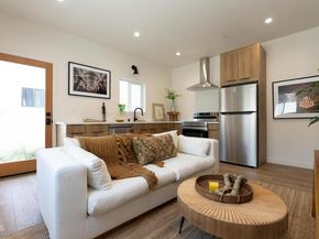 2911 N Coolidge Avenue, Los Angeles CA 90039