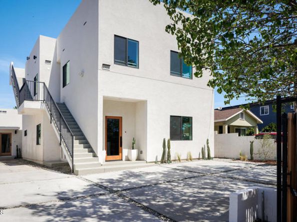 2911 N Coolidge Avenue, Los Angeles CA 90039