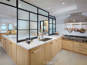 17 Muir Beach Circle, Corona Del Mar (newport Beach) CA 92625