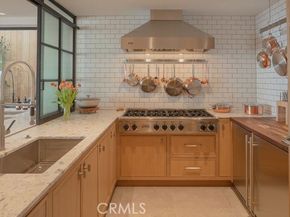 17 Muir Beach Circle, Corona Del Mar (newport Beach) CA 92625