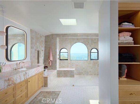 17 Muir Beach Circle, Corona Del Mar (newport Beach) CA 92625