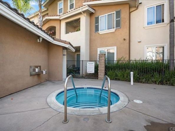 13015 Evening Creek Dr 18, San Diego CA 92128