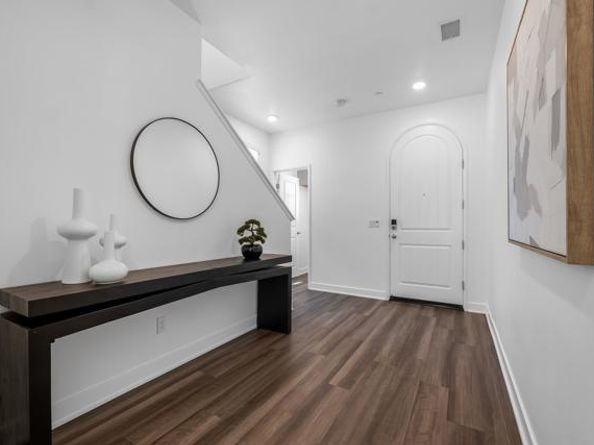 839 Brookdale Drive, Vista CA 92081