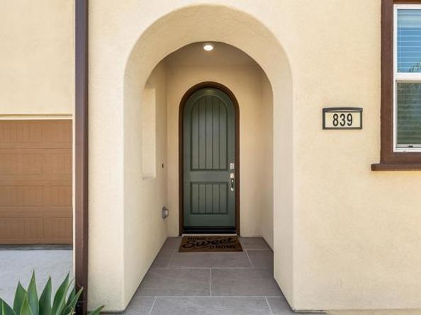 839 Brookdale Drive, Vista CA 92081
