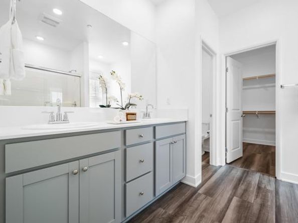 839 Brookdale Drive, Vista CA 92081