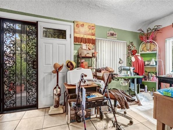 11847 Alabama Street, Los Angeles CA 90059