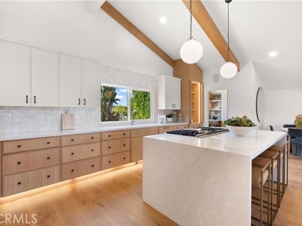 2741 Sandpiper Drive, Costa Mesa CA 92626