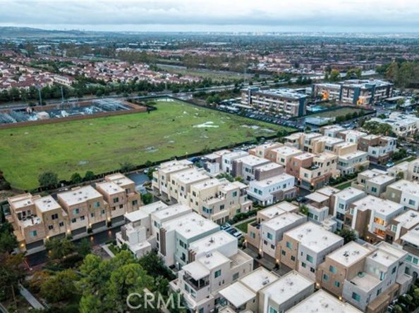 217 Magnet, Irvine CA 92618