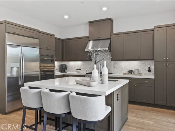 681 Athos, Lake Forest (el Toro) CA 92630