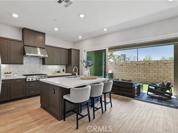 681 Athos, Lake Forest (el Toro) CA 92630