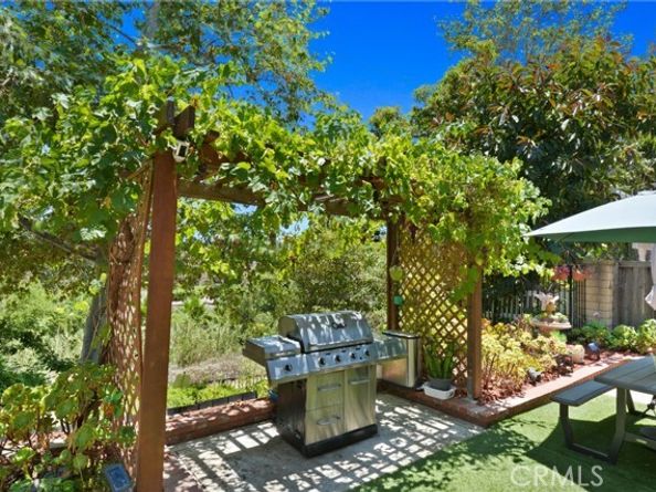 25326 Elderwood, Lake Forest (el Toro) CA 92630
