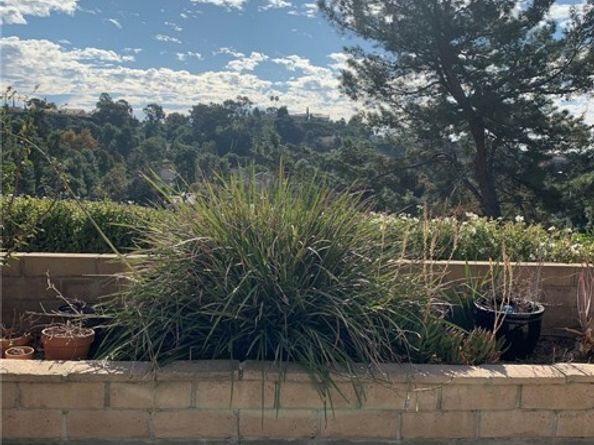 22248 Summit Hill Drive 8, Lake Forest (el Toro) CA 92630