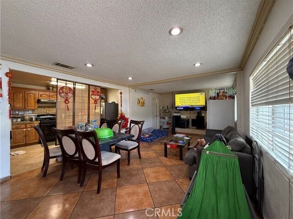 4728 W Henderson Pl, Santa Ana CA 92704