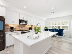 704 Dusky Creek, Lake Forest (el Toro) CA 92610