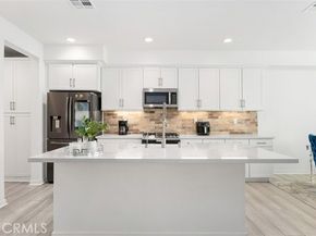 704 Dusky Creek, Lake Forest (el Toro) CA 92610