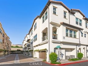 704 Dusky Creek, Lake Forest (el Toro) CA 92610