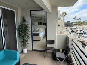 4165 Warner Avenue, Huntington Beach CA 92649