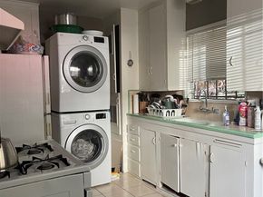 5253 N Huntington Dr. Drive, Los Angeles CA 90032