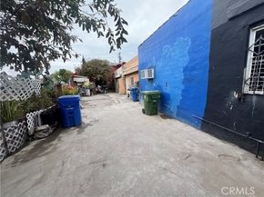 8310 S Broadway, Los Angeles CA 90003