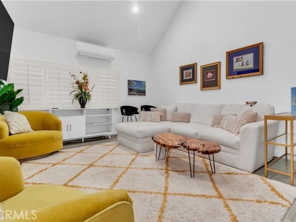 9005 Cynthia 317, West Los Angeles (los Angeles) CA 90069