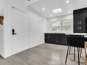 9005 Cynthia 317, West Los Angeles (los Angeles) CA 90069